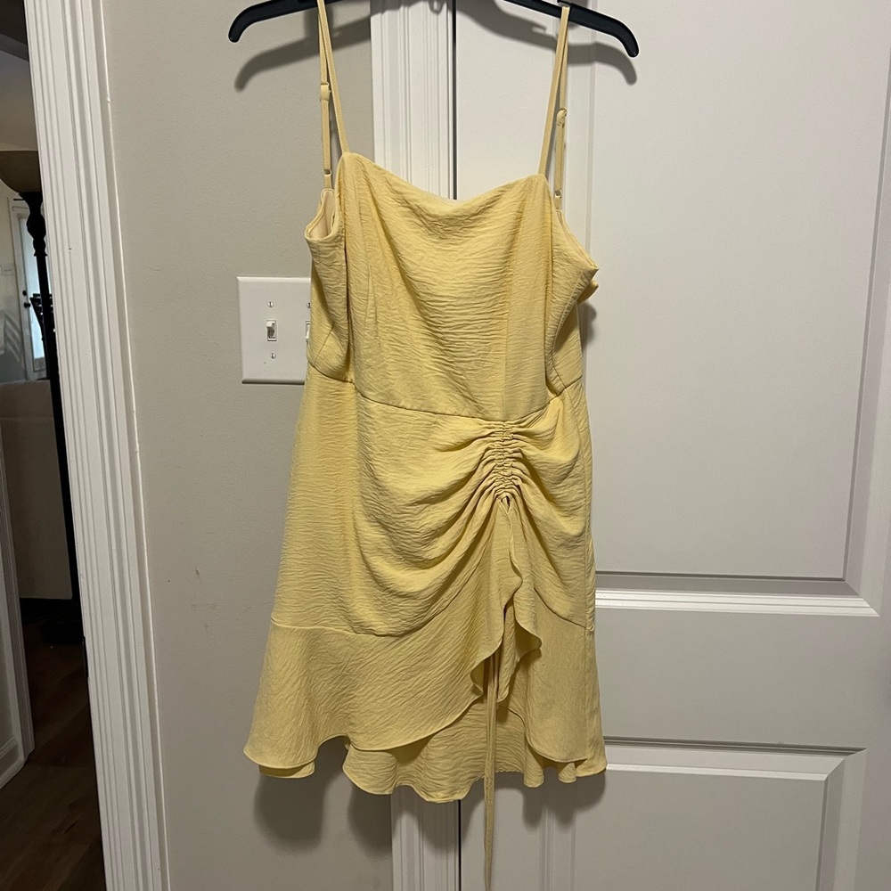 Elegant Yellow Ruched Women's Top